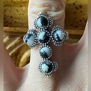 White Buffalo Turquoise Sterling Silver Cross Ring Size 6